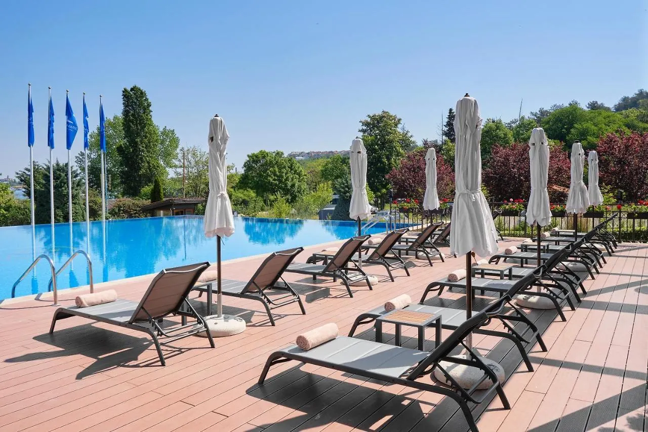 Santa Marina Holiday Village 소조폴 리조트